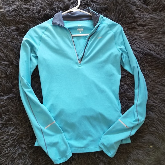 Nike Tops - Nike dri fit element half zip
